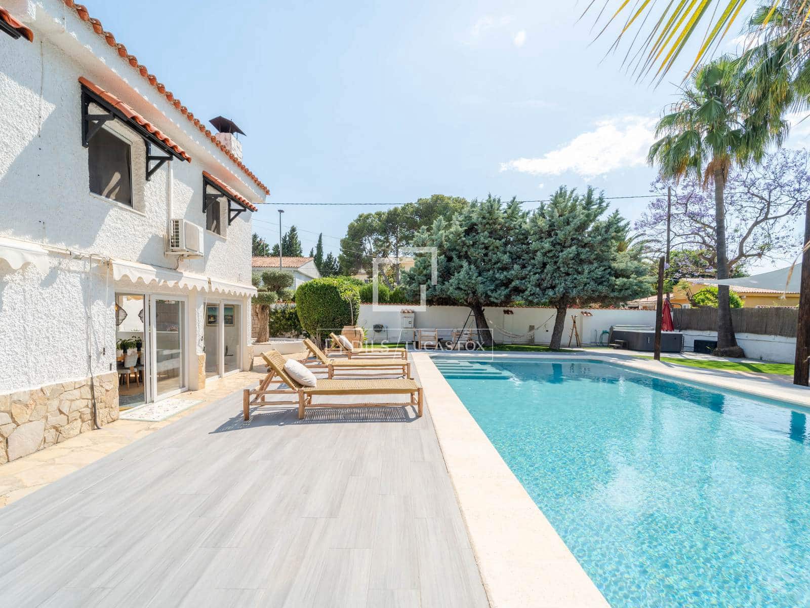 5 quarto Moradia para arrendar em Betera com piscina garagem - 4 500 € (Ref: 9891143)
