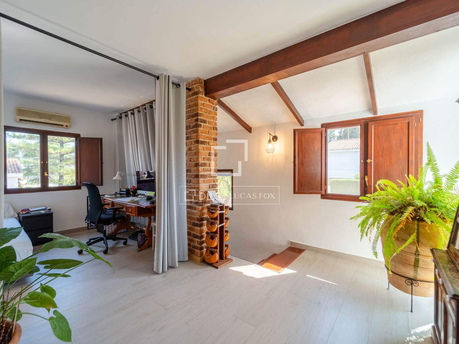 5 quarto Moradia para arrendar em Betera com piscina garagem - 4 500 € (Ref: 9891143)
