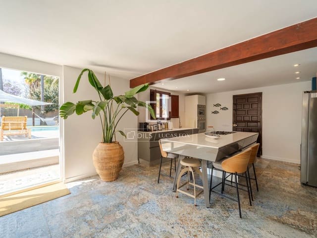 5 quarto Moradia para arrendar em Bétera com piscina garagem - 4 500 € (Ref: 9891143)