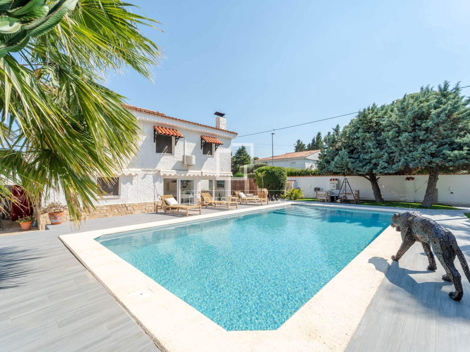 5 quarto Moradia para arrendar em Betera com piscina garagem - 4 500 € (Ref: 9891143)