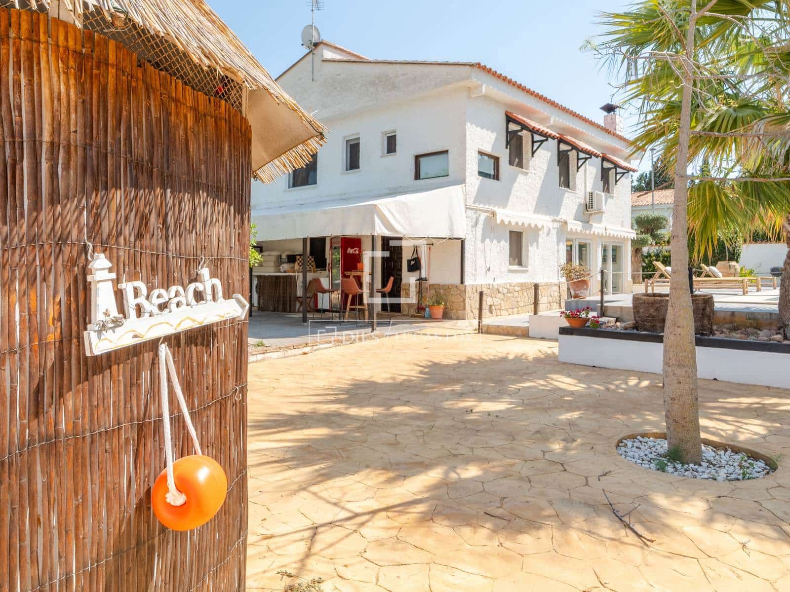 5 quarto Moradia para arrendar em Betera com piscina garagem - 4 500 € (Ref: 9891143)