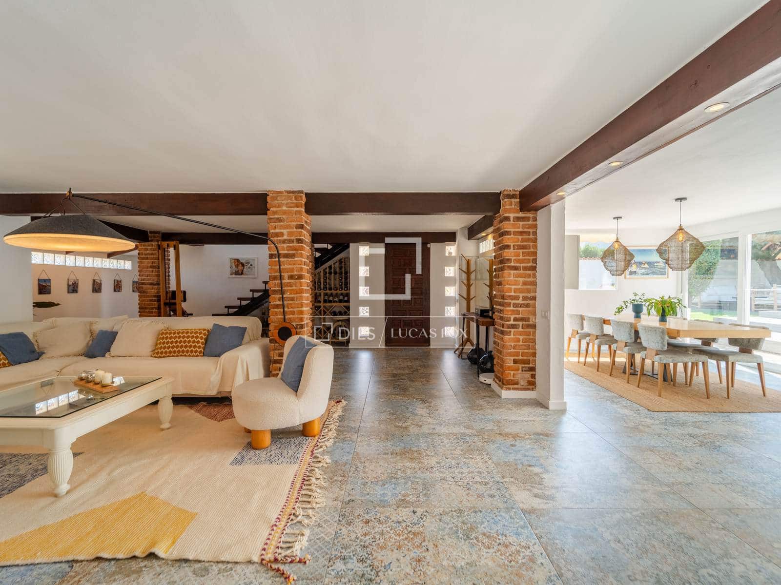 5 quarto Moradia para arrendar em Betera com piscina garagem - 4 500 € (Ref: 9891143)