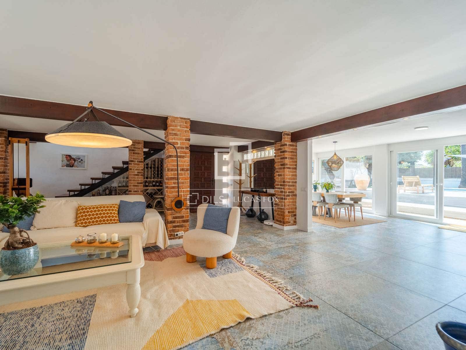 5 quarto Moradia para arrendar em Betera com piscina garagem - 4 500 € (Ref: 9891143)