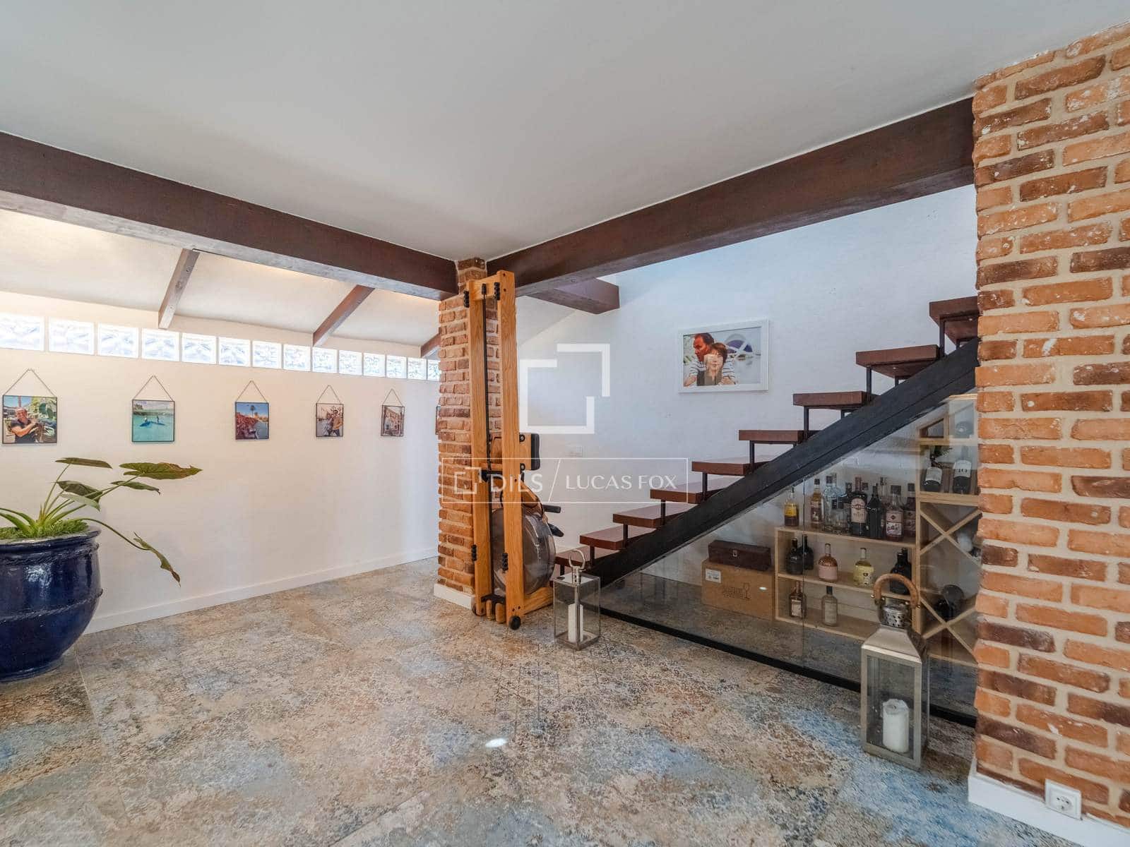 5 quarto Moradia para arrendar em Betera com piscina garagem - 4 500 € (Ref: 9891143)