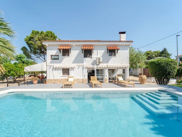 5 quarto Moradia para arrendar em Bétera com piscina garagem - 4 500 € (Ref: 9891143)