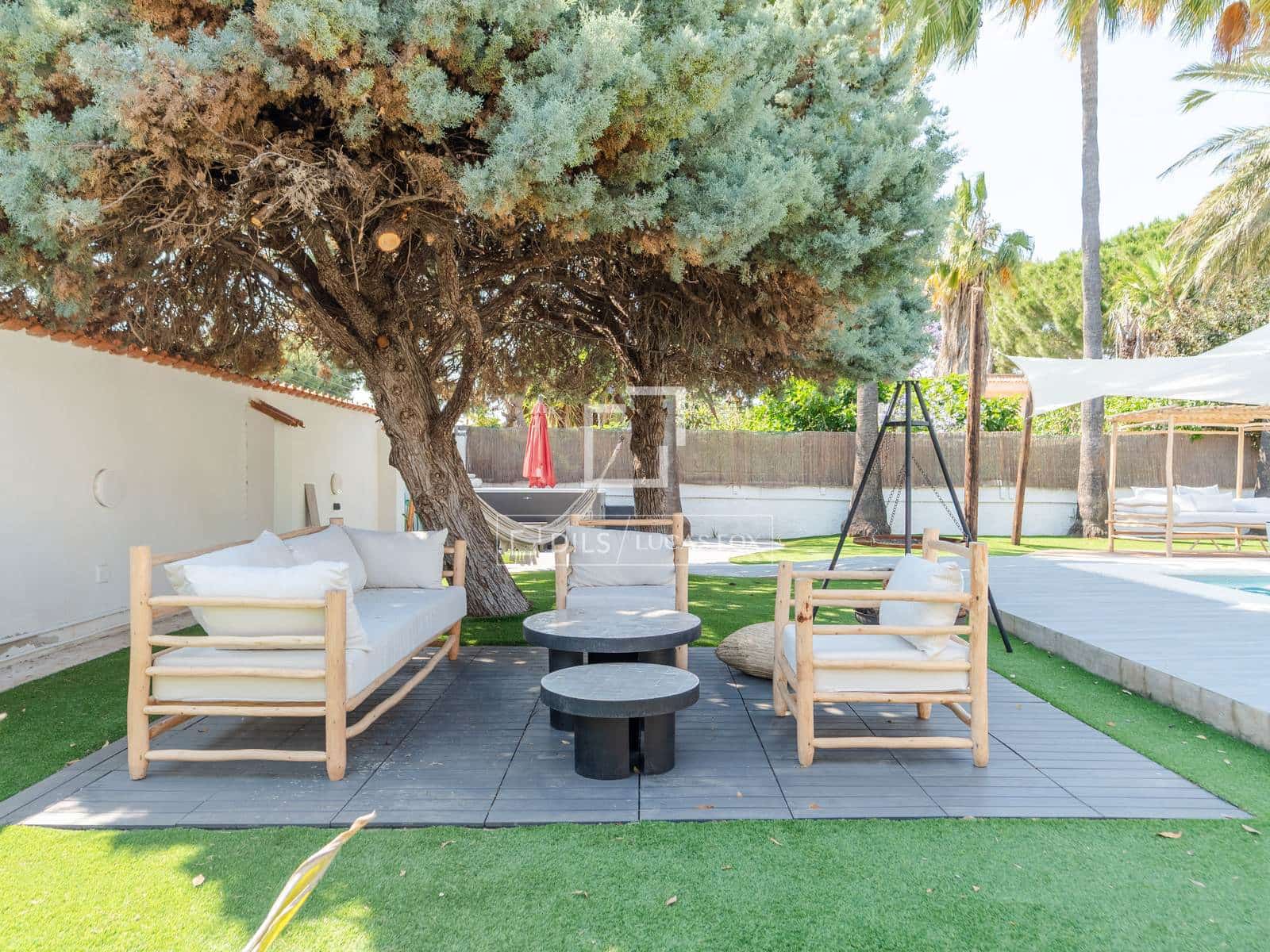5 quarto Moradia para arrendar em Betera com piscina garagem - 4 500 € (Ref: 9891143)