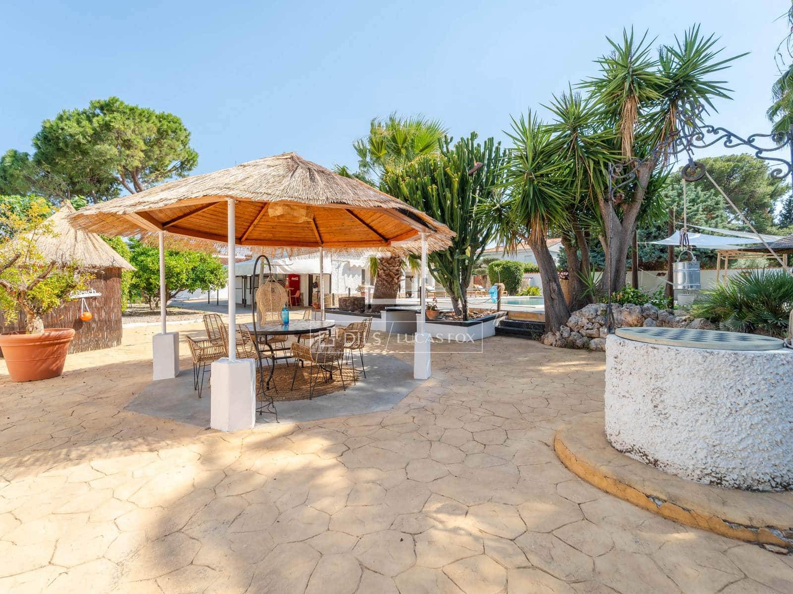 5 quarto Moradia para arrendar em Betera com piscina garagem - 4 500 € (Ref: 9891143)