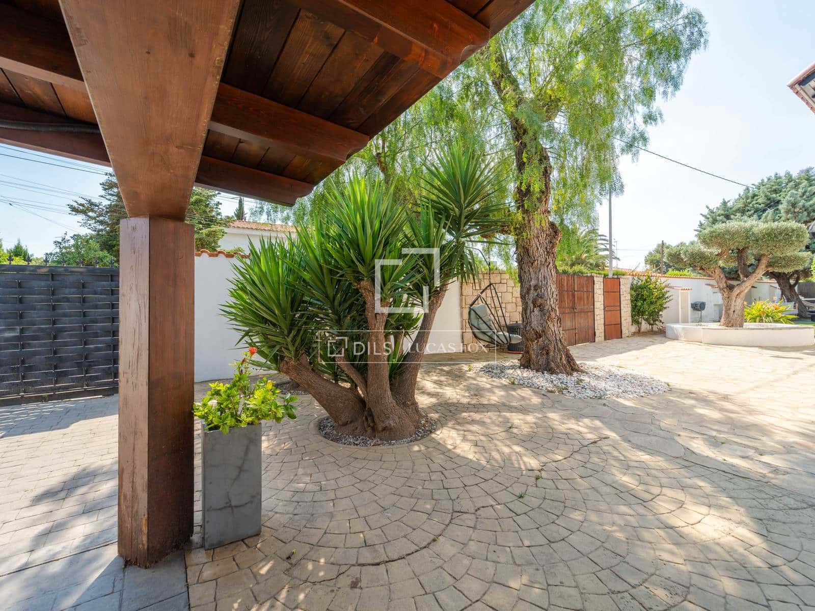 5 quarto Moradia para arrendar em Betera com piscina garagem - 4 500 € (Ref: 9891143)