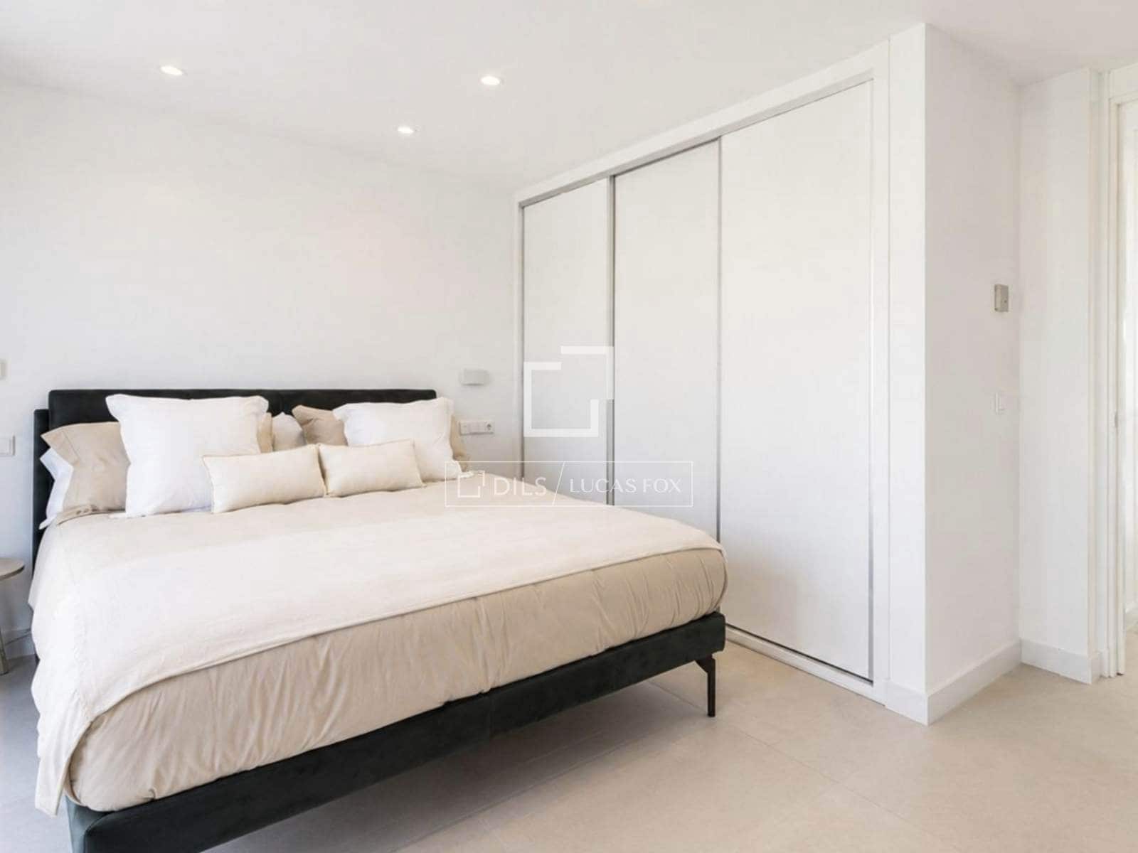 6 slaapkamer Villa te koop in El Campello met zwembad garage - € 1.660.000 (Ref: 9891560)