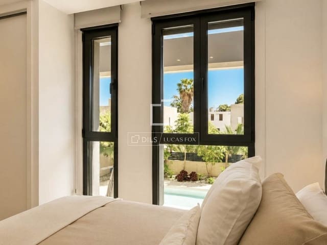 6 slaapkamer Villa te koop in El Campello met zwembad garage - € 1.660.000 (Ref: 9891560)