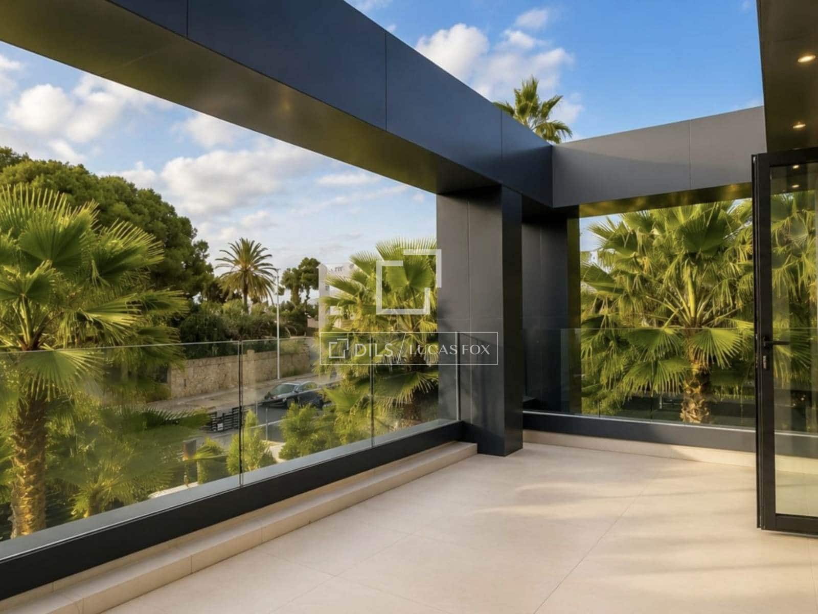 6 slaapkamer Villa te koop in El Campello met zwembad garage - € 1.660.000 (Ref: 9891560)