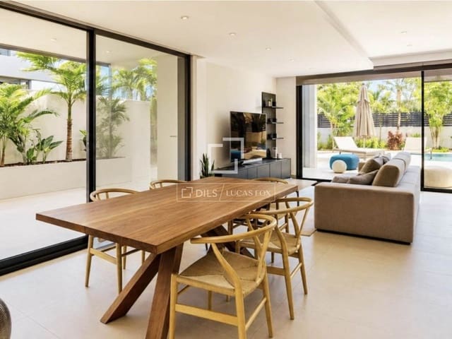 6 slaapkamer Villa te koop in El Campello met zwembad garage - € 1.660.000 (Ref: 9891560)