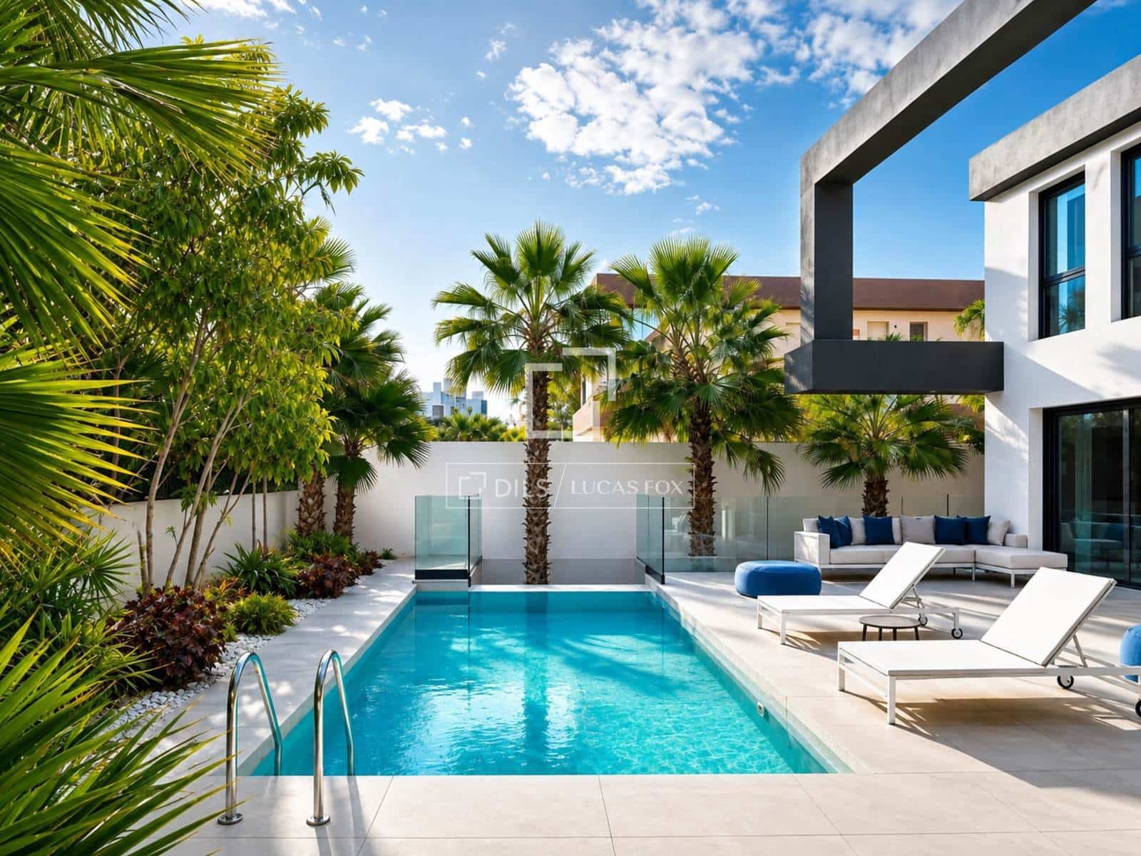 6 slaapkamer Villa te koop in El Campello met zwembad garage - € 1.660.000 (Ref: 9891560)