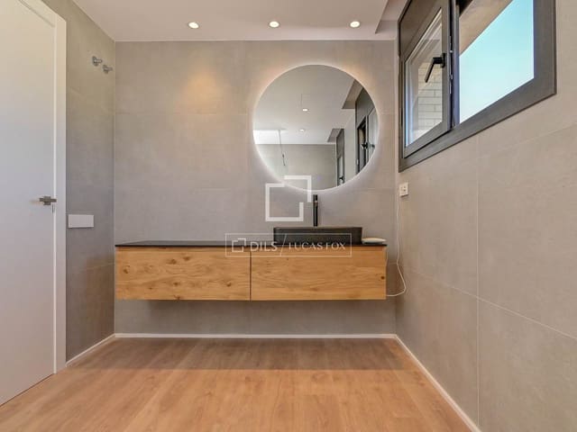 4 soverom Villa til salgs i Sant Feliu de Guíxols med svømmebasseng garasje - € 1 540 000 (Ref: 9891561)
