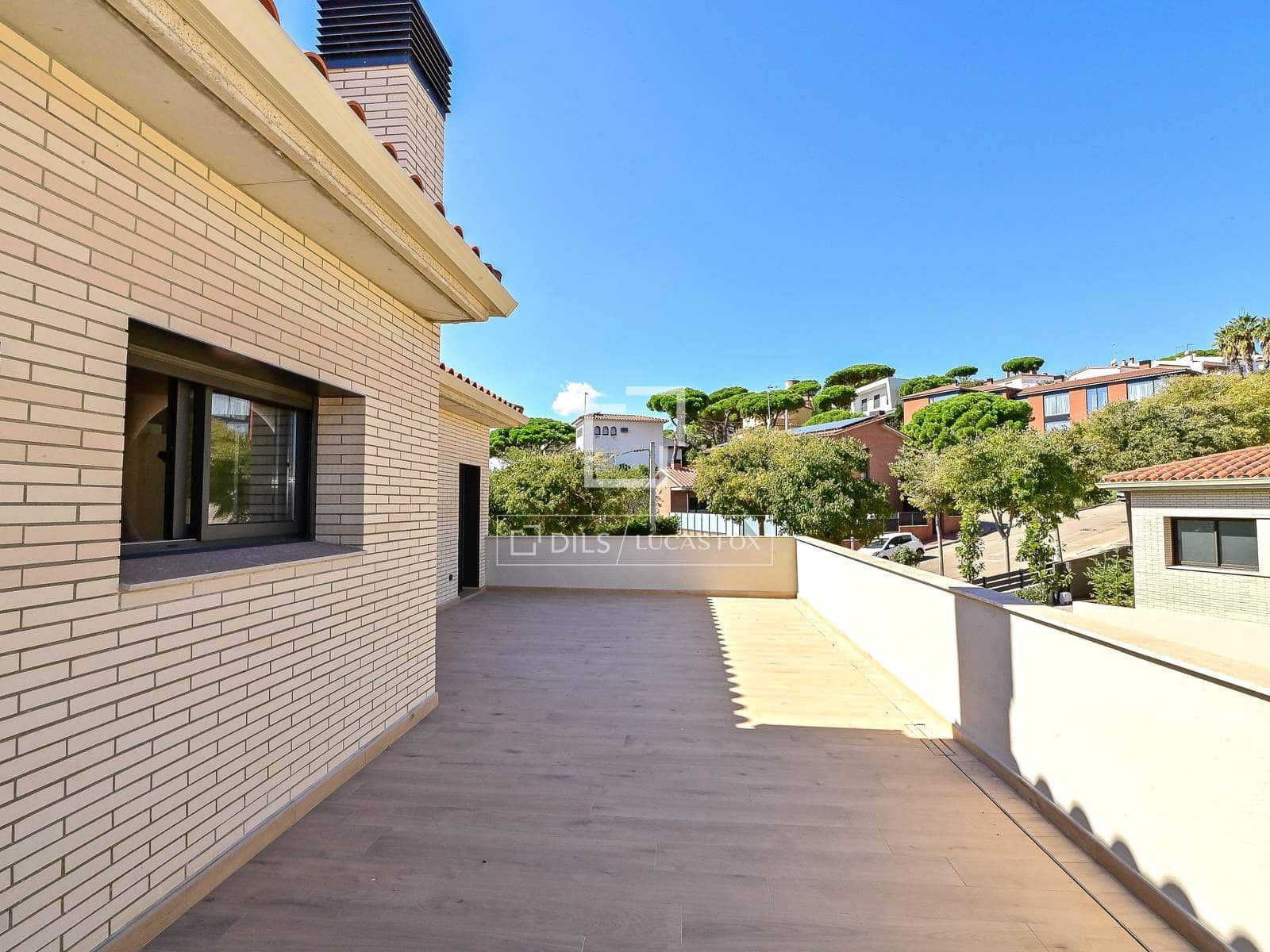 4 soverom Villa til salgs i Sant Feliu de Guixols med svømmebasseng garasje - € 1 540 000 (Ref: 9891561)