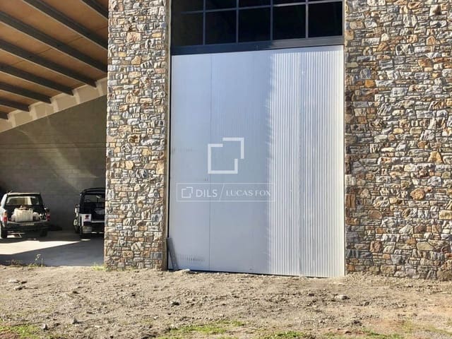 Escritório para venda em Llívia - 220 000 € (Ref: 9892715)