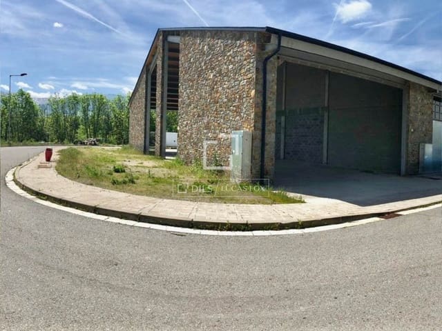 Kontor till salu i Llívia - 220 000 € (Ref: 9892715)