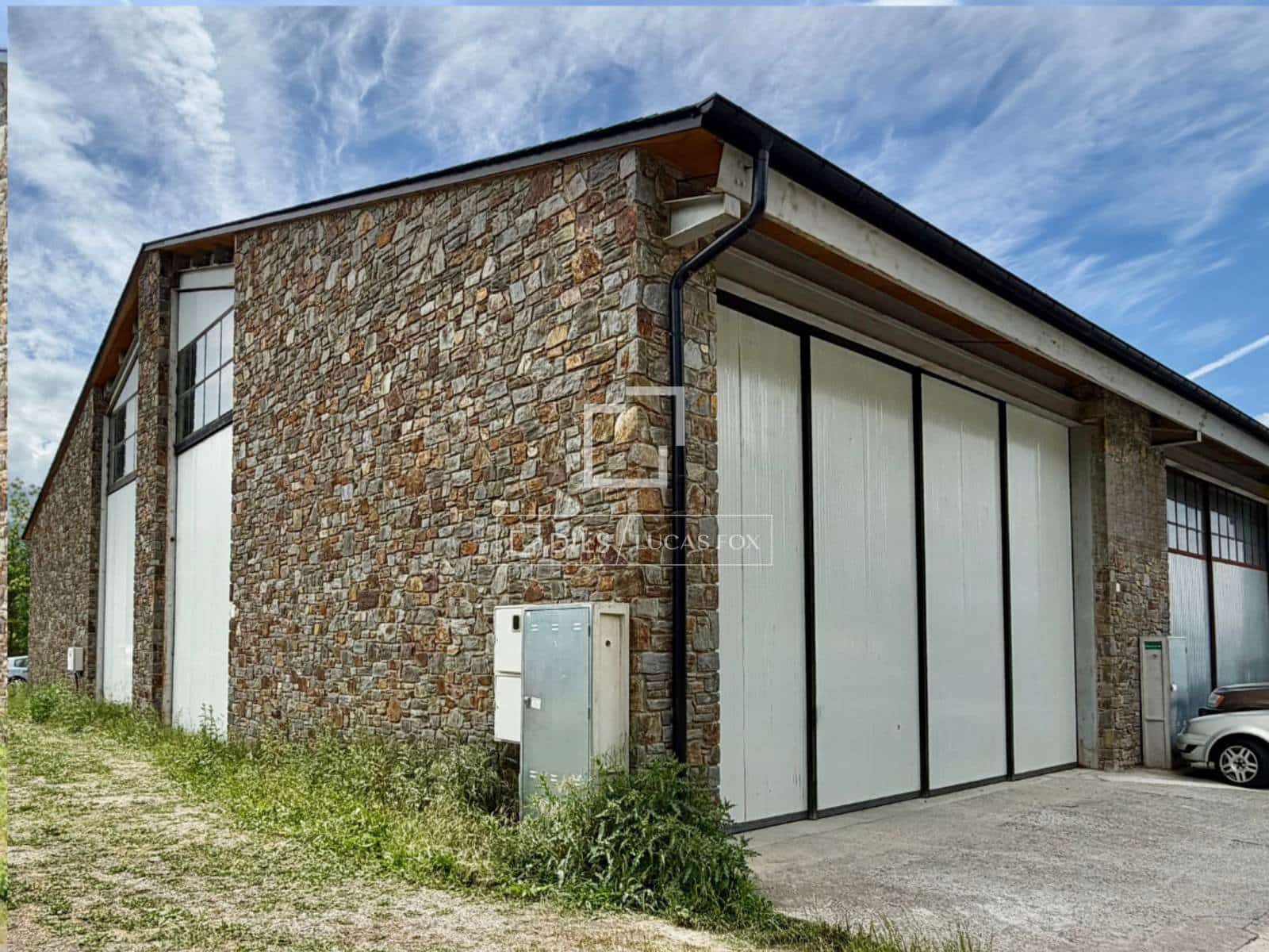 Escritório para venda em Llivia - 220 000 € (Ref: 9892715)