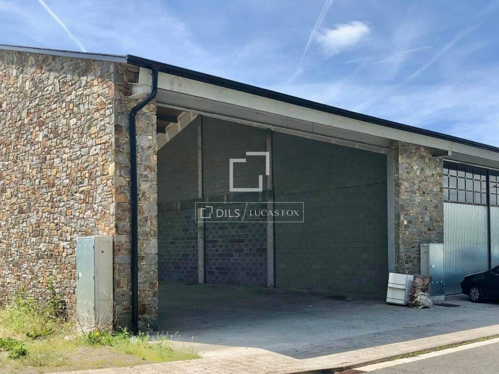 Escritório para venda em Llivia - 220 000 € (Ref: 9892715)