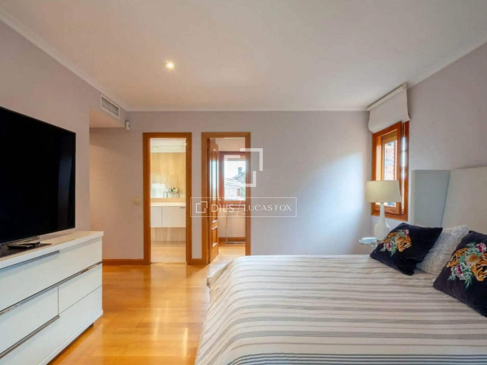 6 camera da letto Villa in vendita in Las Rozas de Madrid con piscina garage - 1.395.000 € (Rif: 9892716)