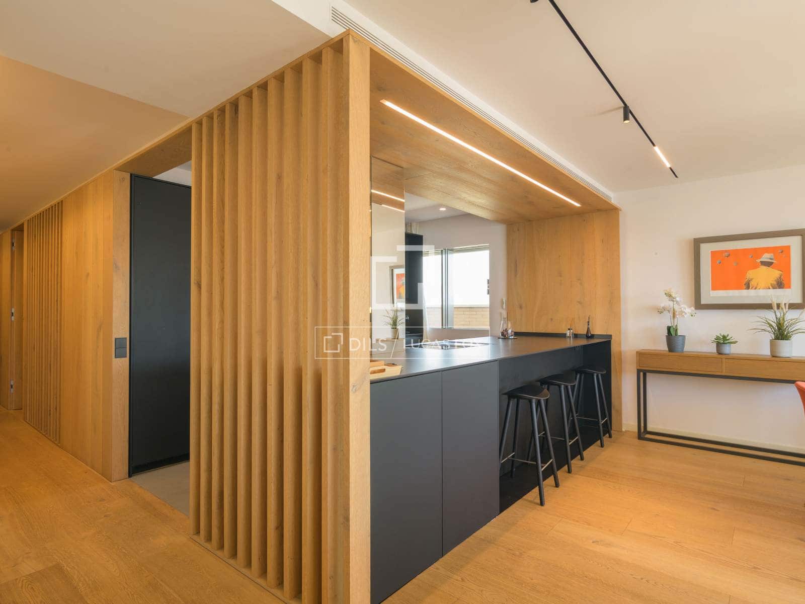 4 bedroom Penthouse for sale in Malaga city with garage - € 2,650,000 (Ref: 9892717)