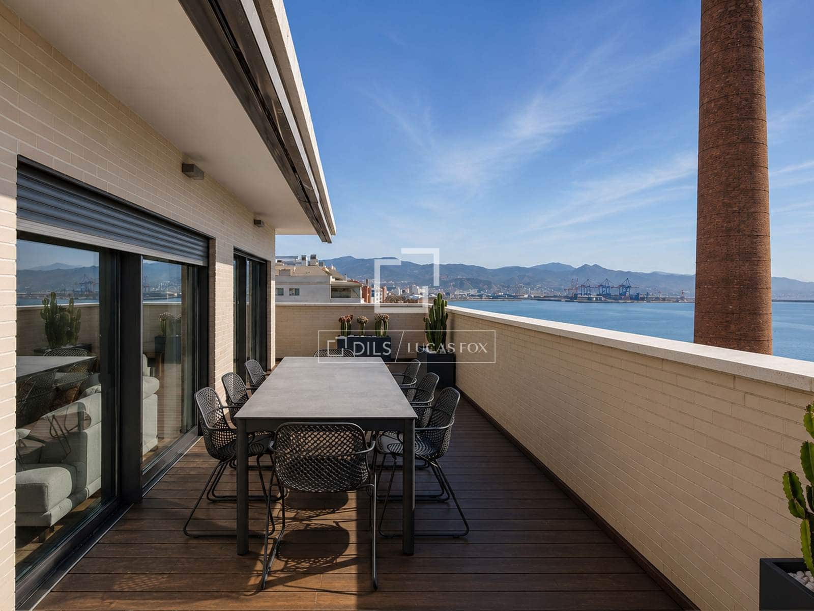 4 bedroom Penthouse for sale in Malaga city with garage - € 2,650,000 (Ref: 9892717)
