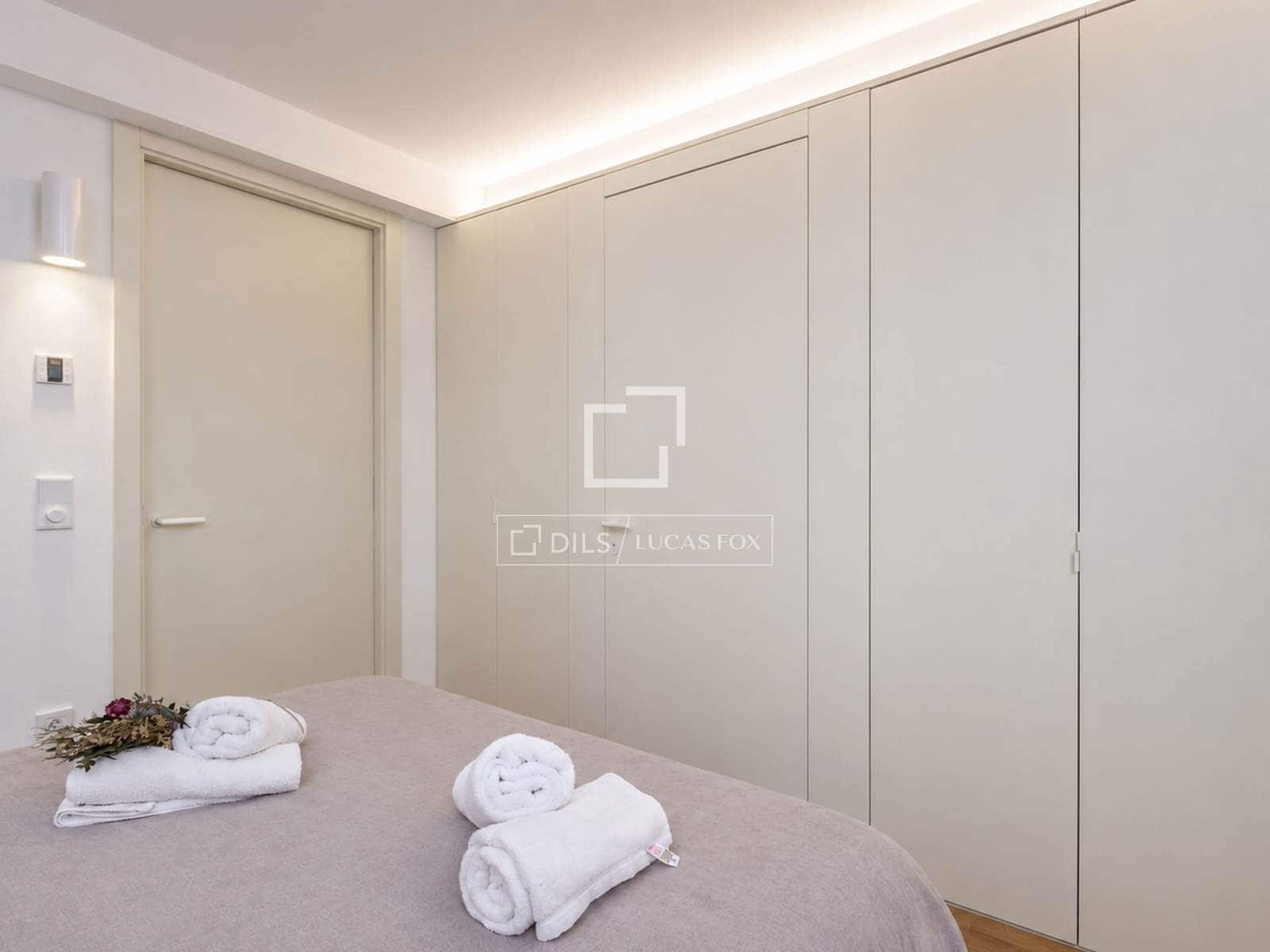4 bedroom Penthouse for sale in Malaga city with garage - € 2,650,000 (Ref: 9892717)