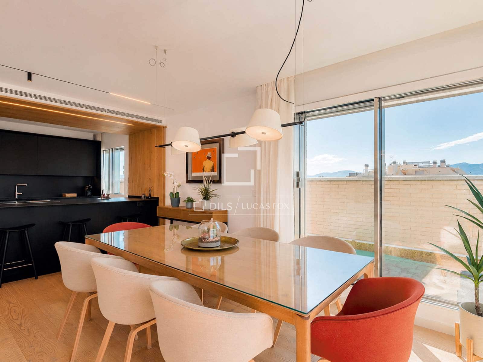 4 bedroom Penthouse for sale in Malaga city with garage - € 2,650,000 (Ref: 9892717)