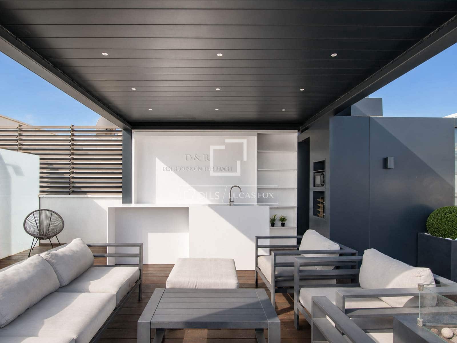 4 bedroom Penthouse for sale in Malaga city with garage - € 2,650,000 (Ref: 9892717)