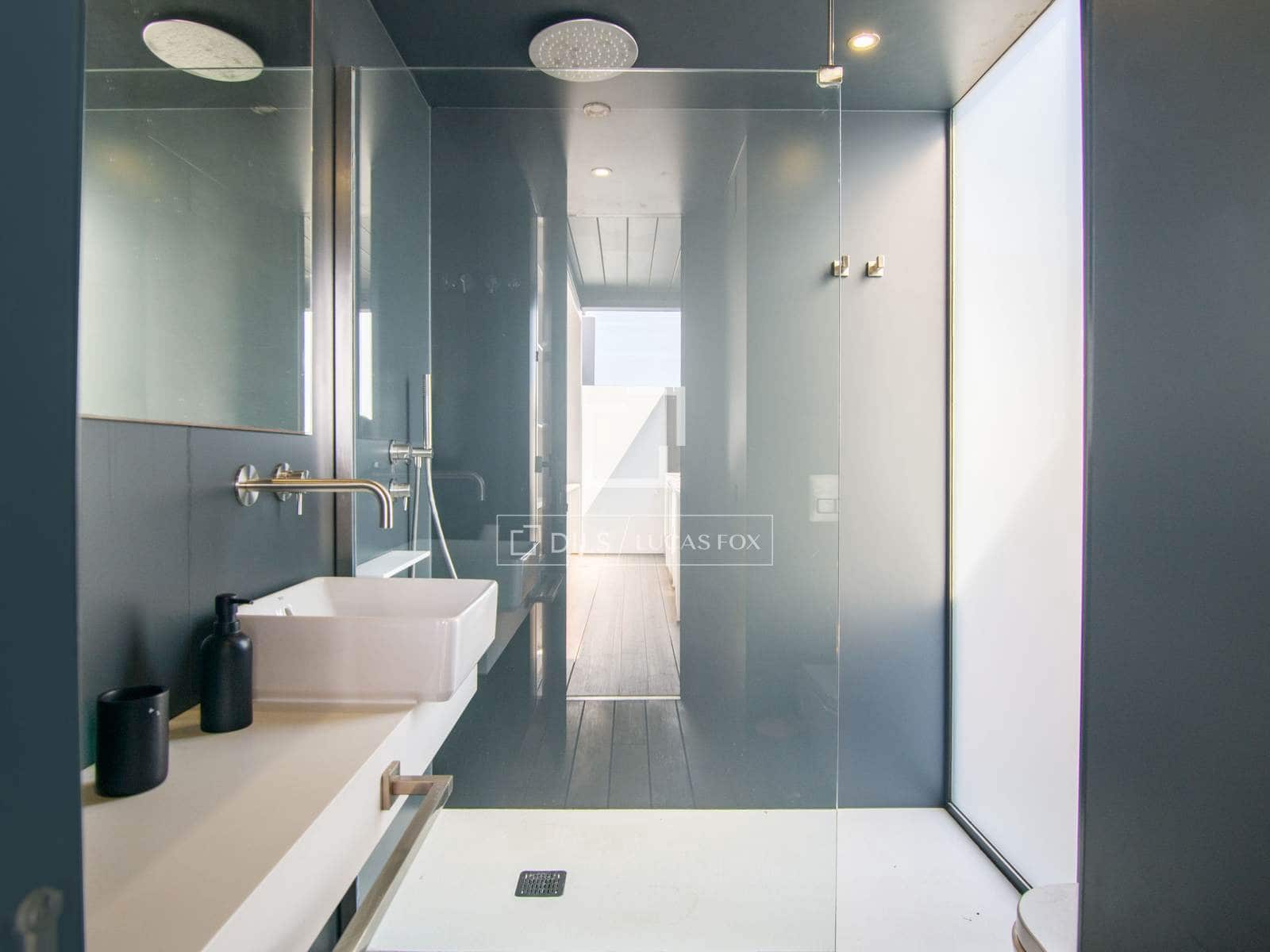 4 bedroom Penthouse for sale in Malaga city with garage - € 2,650,000 (Ref: 9892717)
