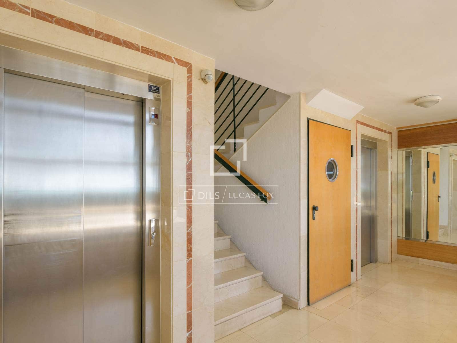 4 bedroom Penthouse for sale in Malaga city with garage - € 2,650,000 (Ref: 9892717)