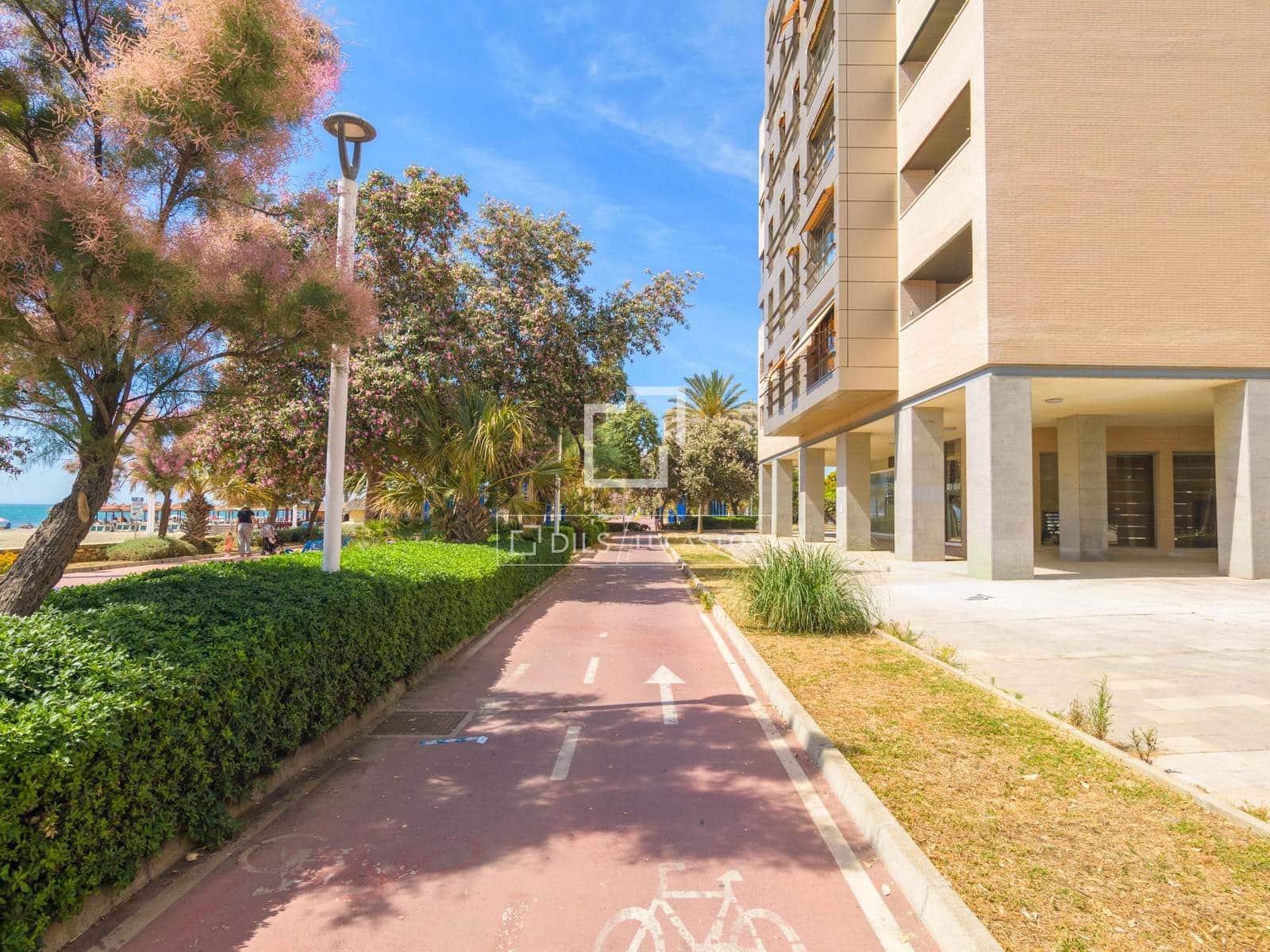 4 bedroom Penthouse for sale in Malaga city with garage - € 2,650,000 (Ref: 9892717)