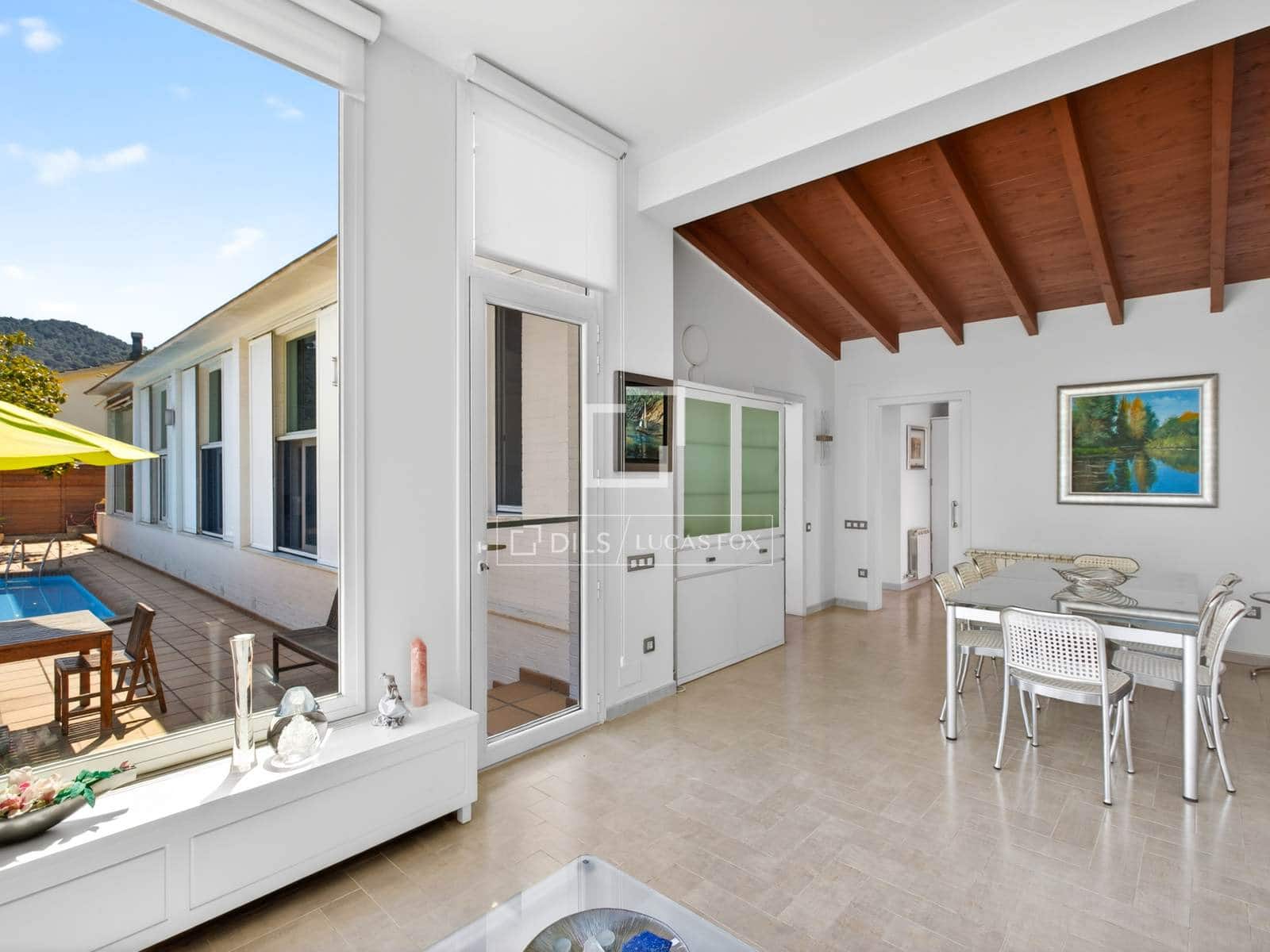 5 Zimmer Villa zu verkaufen in Argentona mit Pool Garage - 950.000 € (Ref: 9892719)