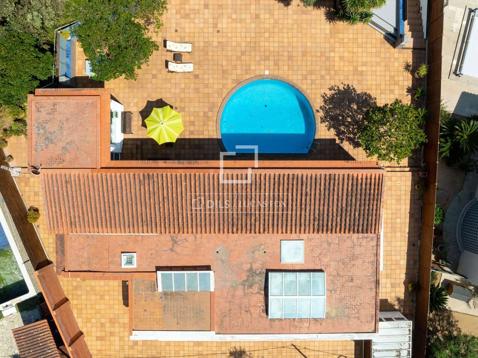 5 Zimmer Villa zu verkaufen in Argentona mit Pool Garage - 950.000 € (Ref: 9892719)
