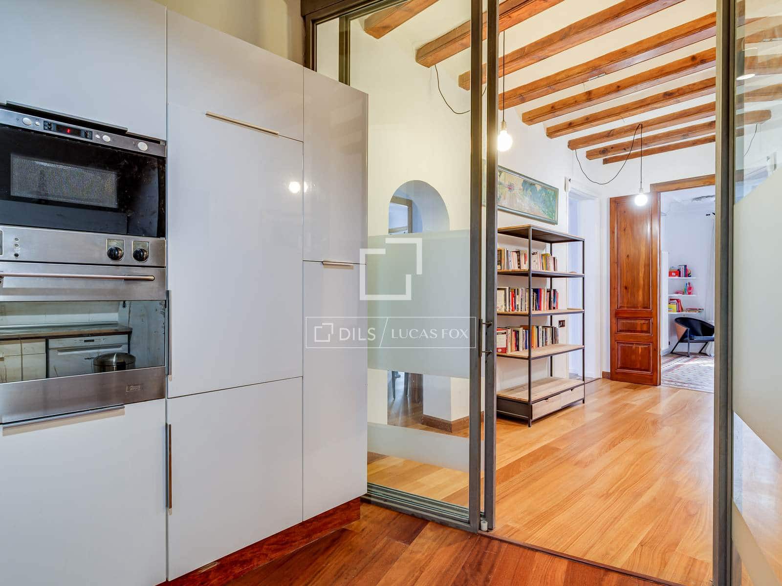 4 soveværelse Lejlighed til salg i Barcelona by - € 895.000 (Ref: 9892936)