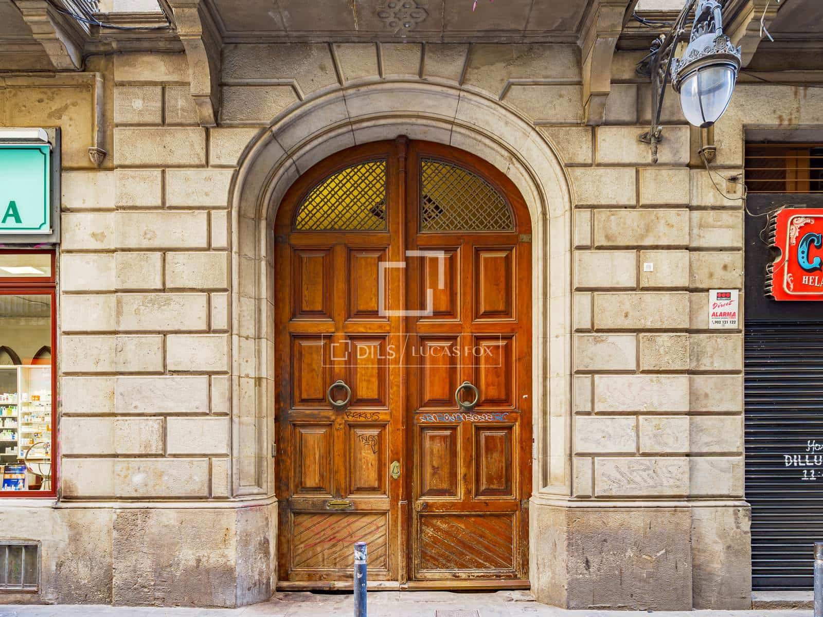 4 soveværelse Lejlighed til salg i Barcelona by - € 895.000 (Ref: 9892936)