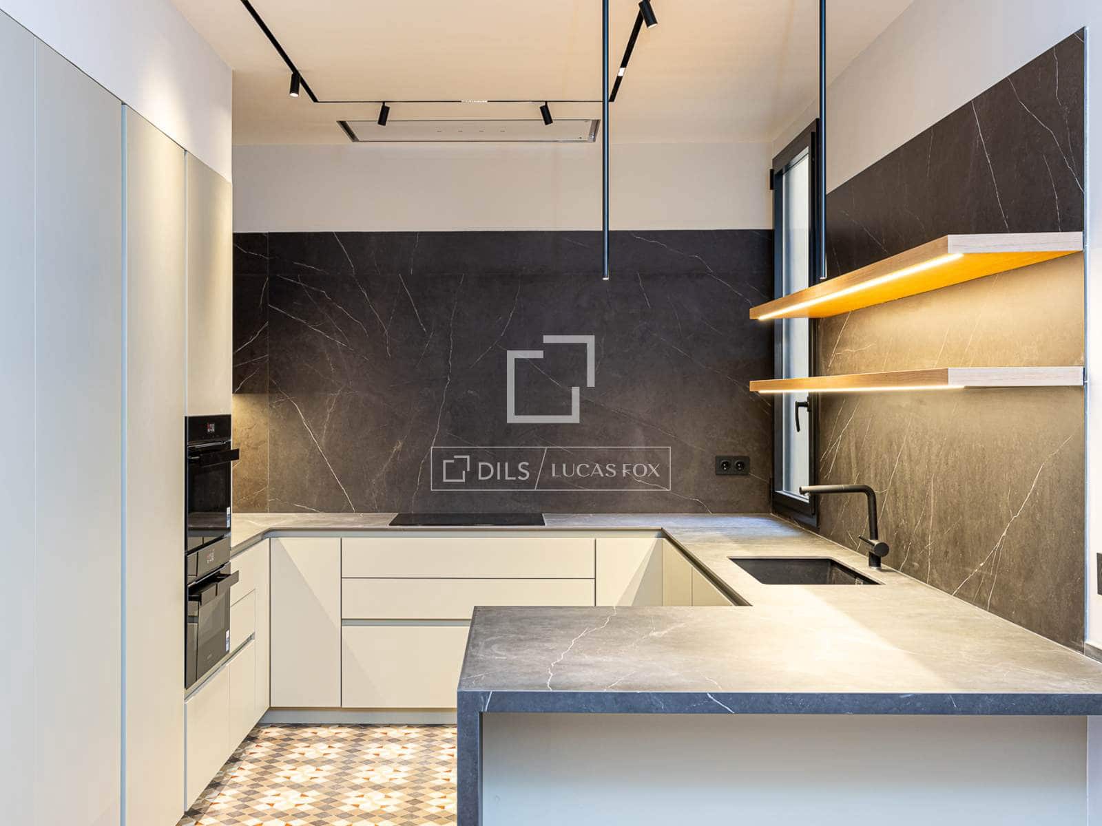 3 sypialnia Apartament na sprzedaż w Miasto Barcelona - 1 080 000 € (Ref: 9892937)