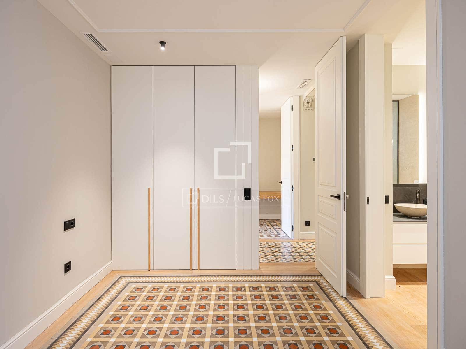 3 sypialnia Apartament na sprzedaż w Miasto Barcelona - 1 080 000 € (Ref: 9892937)