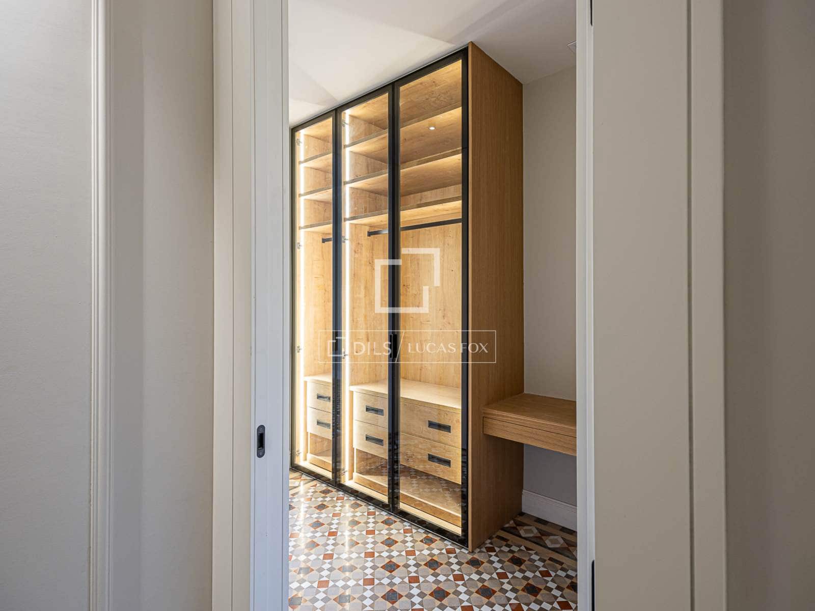 3 sypialnia Apartament na sprzedaż w Miasto Barcelona - 1 080 000 € (Ref: 9892937)