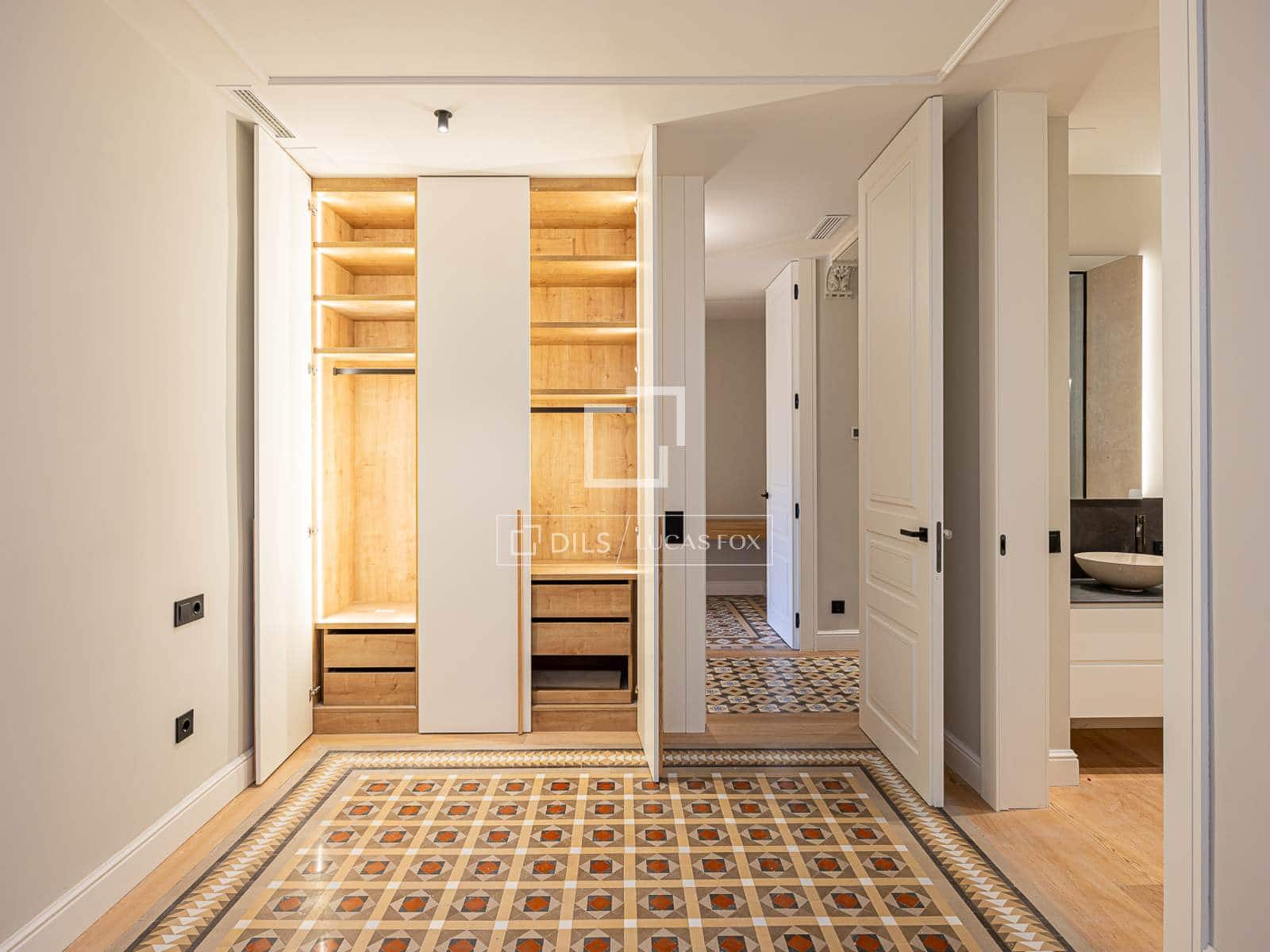 3 sypialnia Apartament na sprzedaż w Miasto Barcelona - 1 080 000 € (Ref: 9892937)