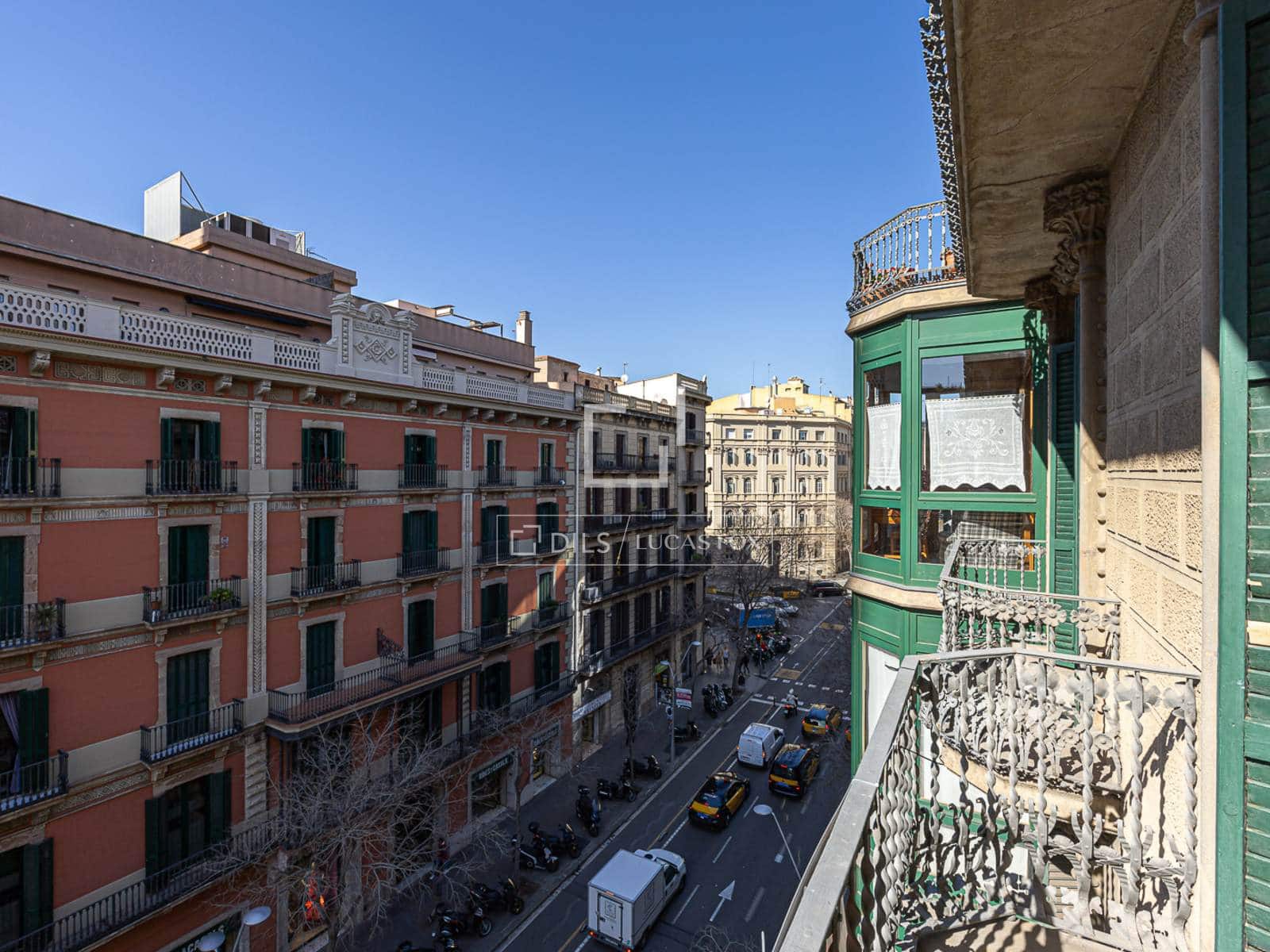 3 sypialnia Apartament na sprzedaż w Miasto Barcelona - 1 080 000 € (Ref: 9892937)