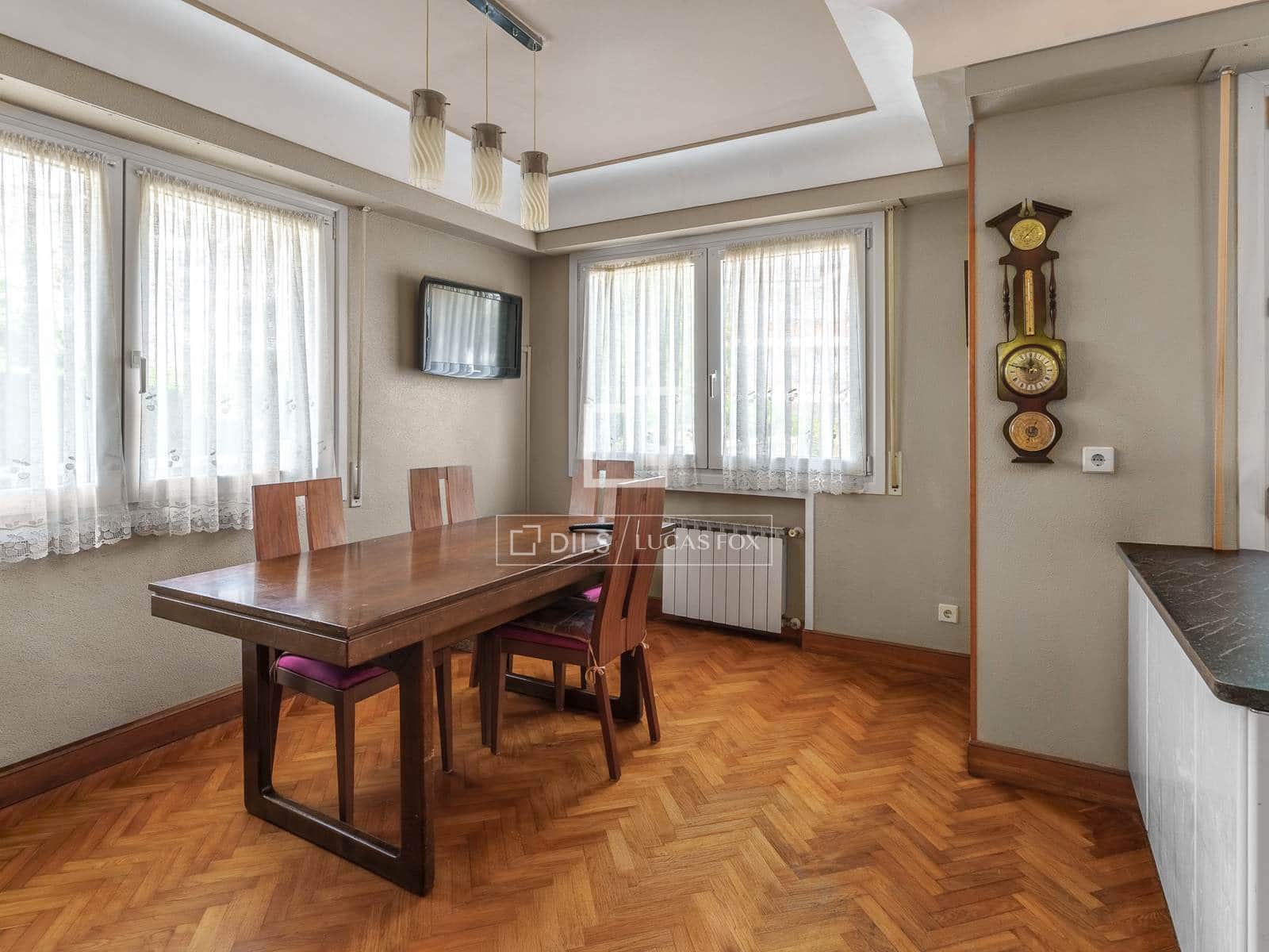 4 Zimmer Apartment zu verkaufen in Donostia-San Sebastian mit Pool Garage - 1.698.000 € (Ref: 9892940)