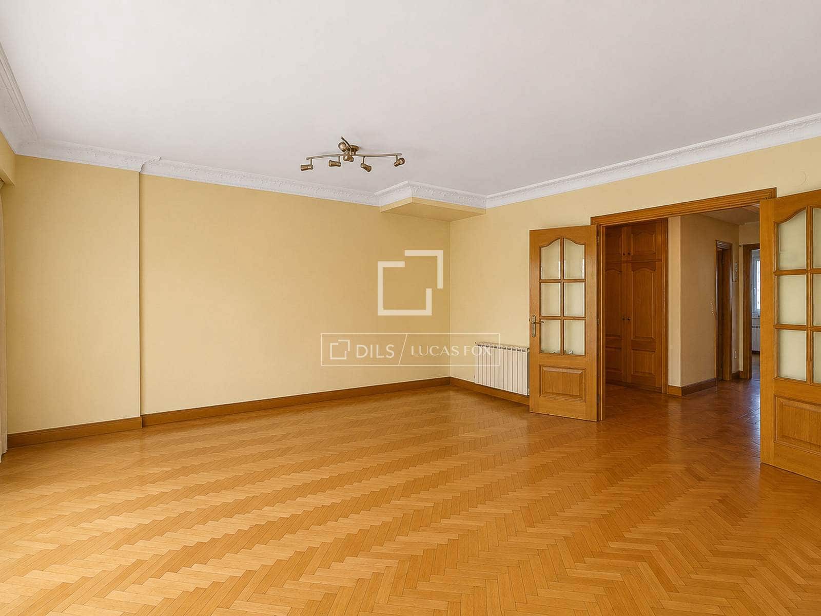 4 Zimmer Apartment zu verkaufen in Donostia-San Sebastian mit Pool Garage - 1.698.000 € (Ref: 9892940)