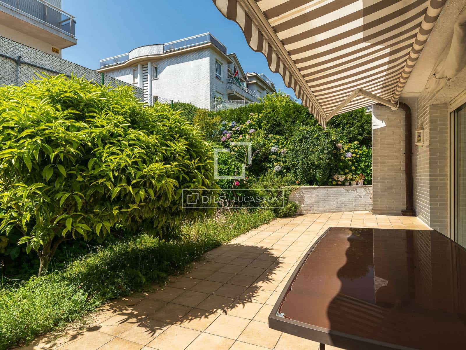 4 Zimmer Apartment zu verkaufen in Donostia-San Sebastian mit Pool Garage - 1.698.000 € (Ref: 9892940)