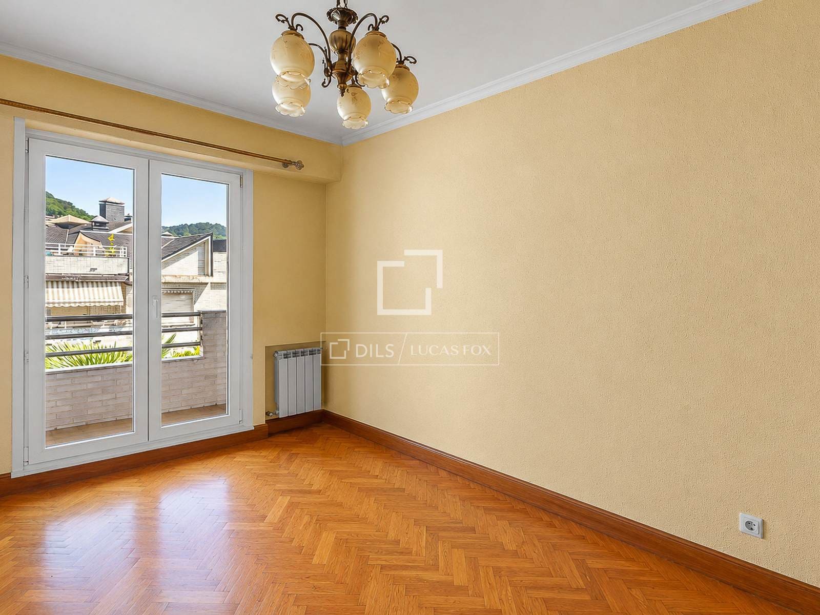 4 Zimmer Apartment zu verkaufen in Donostia-San Sebastian mit Pool Garage - 1.698.000 € (Ref: 9892940)