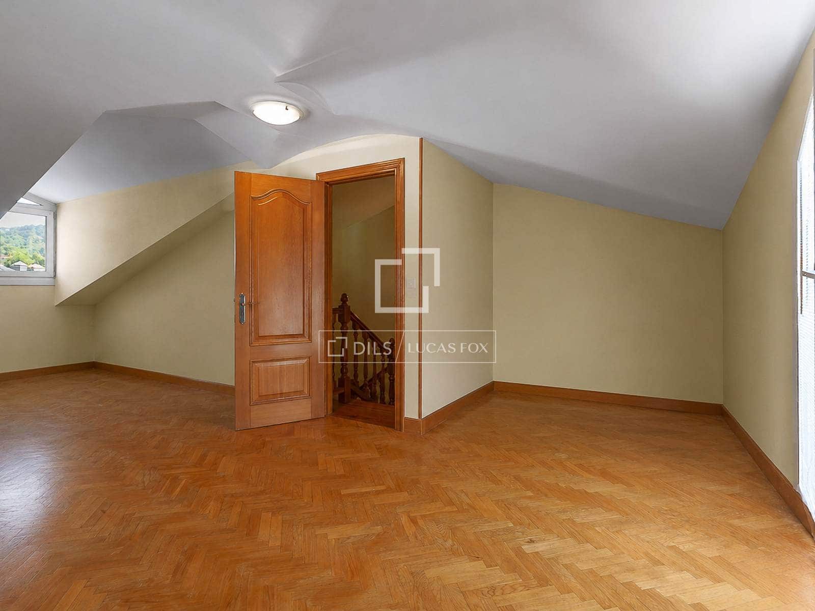 4 Zimmer Apartment zu verkaufen in Donostia-San Sebastian mit Pool Garage - 1.698.000 € (Ref: 9892940)
