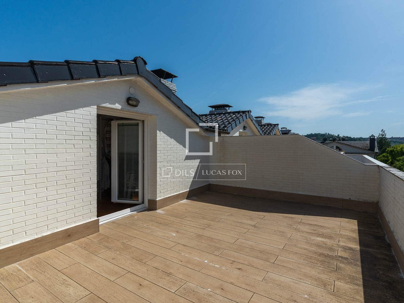 4 Zimmer Apartment zu verkaufen in Donostia-San Sebastian mit Pool Garage - 1.698.000 € (Ref: 9892940)