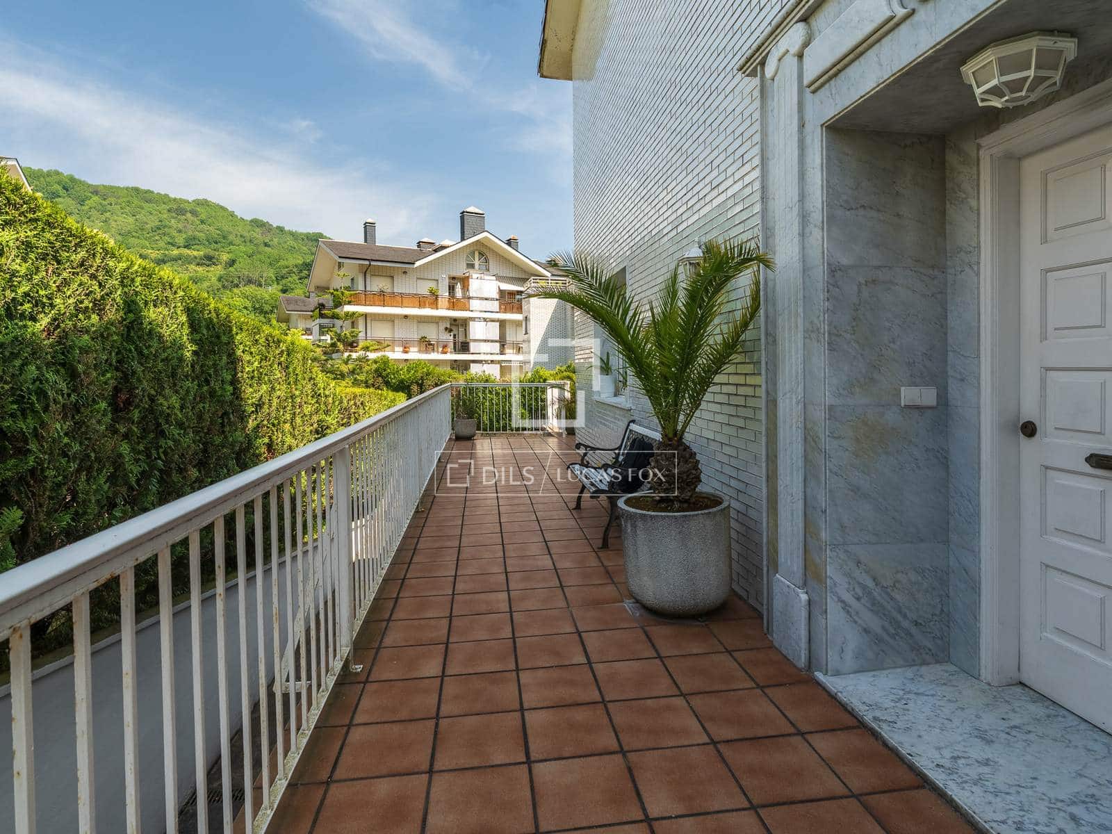 4 Zimmer Apartment zu verkaufen in Donostia-San Sebastian mit Pool Garage - 1.698.000 € (Ref: 9892940)