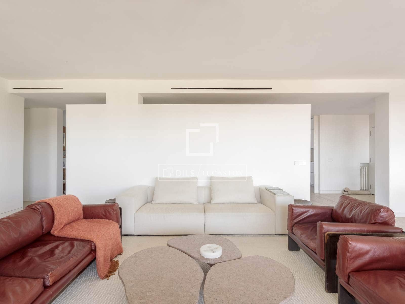 3 Zimmer Apartment zu vermieten in Madrid Stadt mit Pool Garage - 4.200 € (Ref: 9893056)