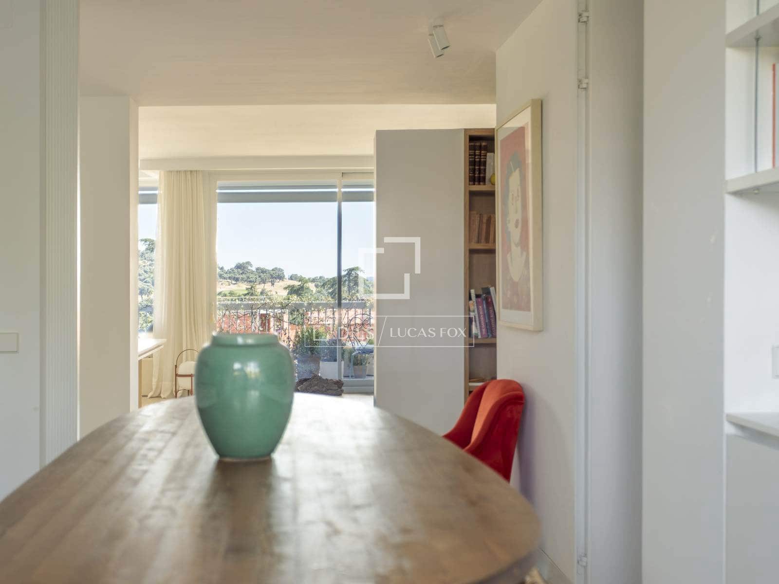 3 Zimmer Apartment zu vermieten in Madrid Stadt mit Pool Garage - 4.200 € (Ref: 9893056)